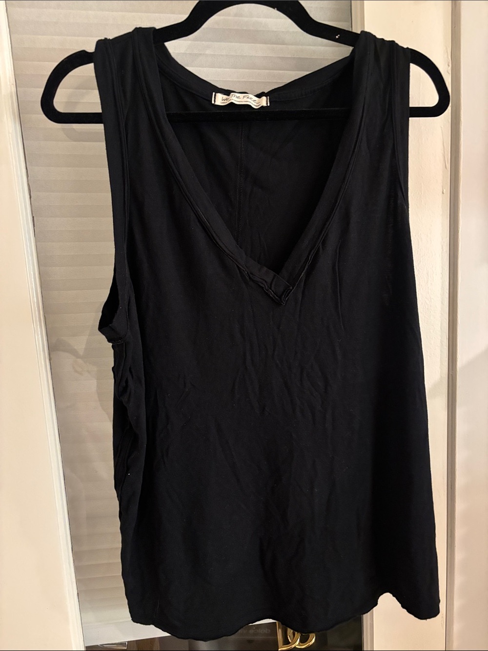 Free People Black V-Neck Sleeveless Tank Top - Soft Everyday Layering